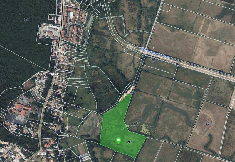 Terrain - 45 935 m²