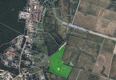 Terrain - 45 935 m²