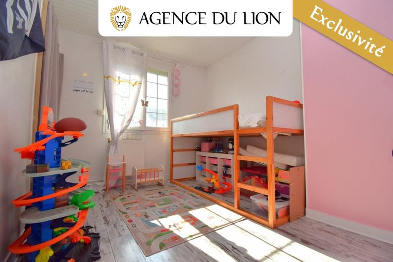 Maison - 90 m² - 5 pièces