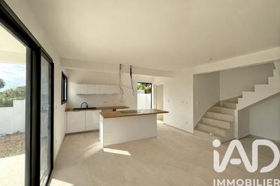 Maison - 110 m² - 4 pièces