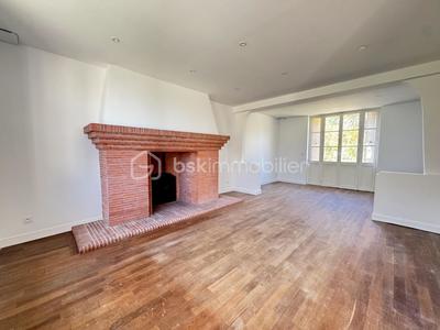 Maison ancienne - 170 m² - 9 pièces