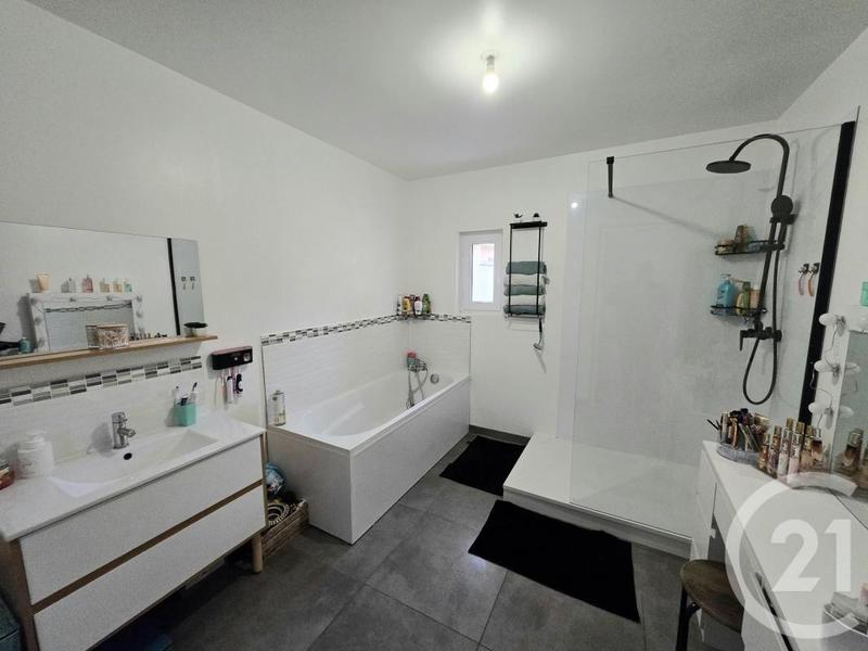 Maison ancienne - 120 m² - 6 pièces