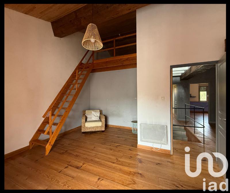Maison - 196 m² - 5 pièces
