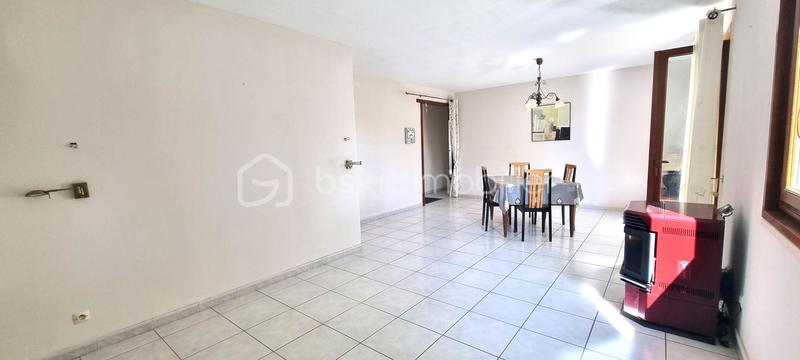 Maison - 105 m² - 6 pièces