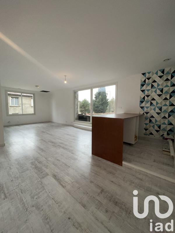 Maison - 186 m² - 5 pièces