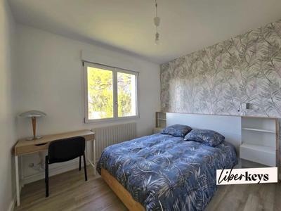 Villa - 260 m² - 10 pièces