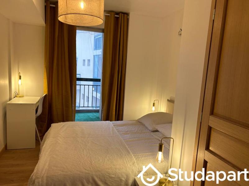 Chambre - 9 m² - 1 pièce