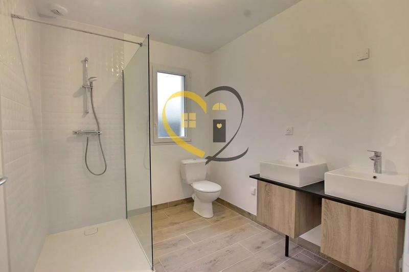 Maison de village - 114 m² - 5 pièces