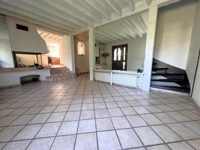 Maison - 180 m² - 6 pièces