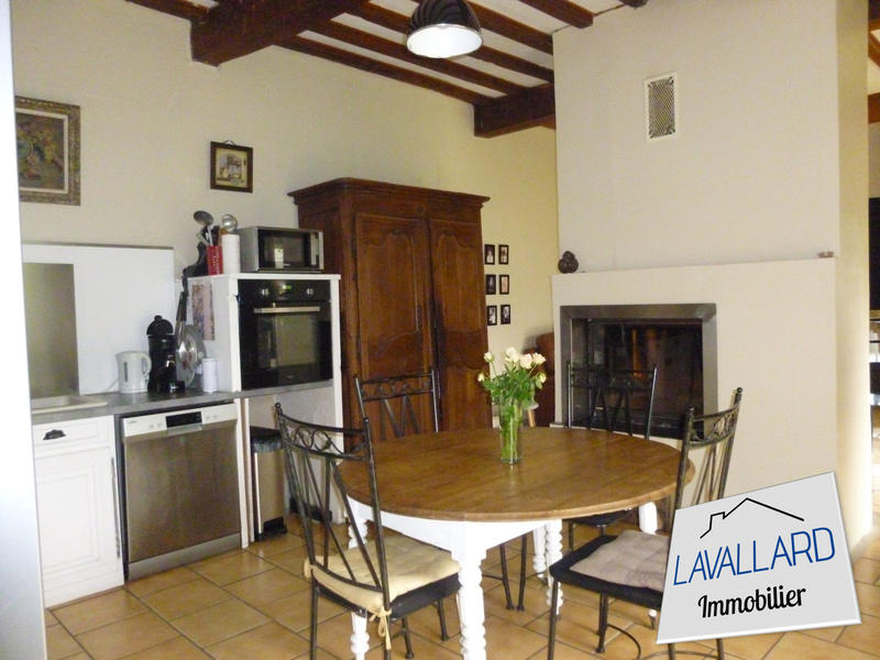 Maison ancienne - 158 m² - 7 pièces