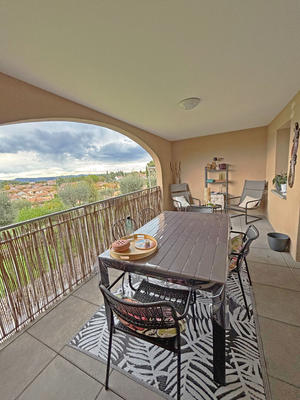 Appartement - 85 m² - 4 pièces