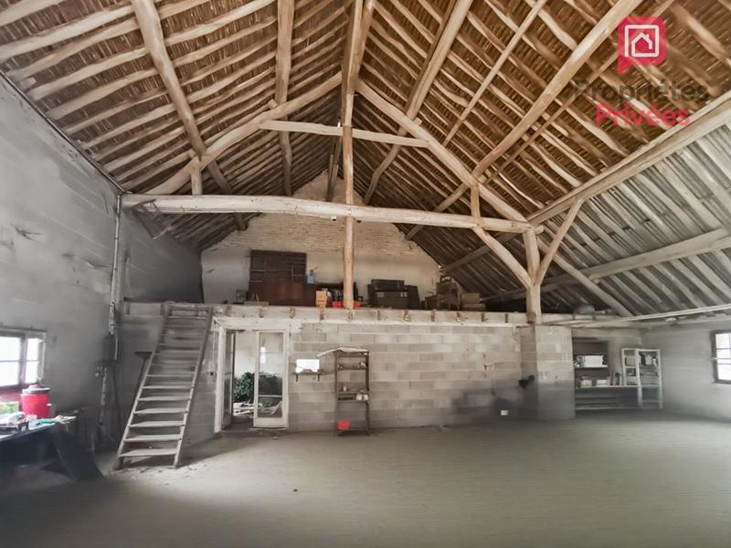 Maison - 229 m² - 8 pièces