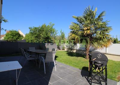 Maison - 88 m² - 5 pièces