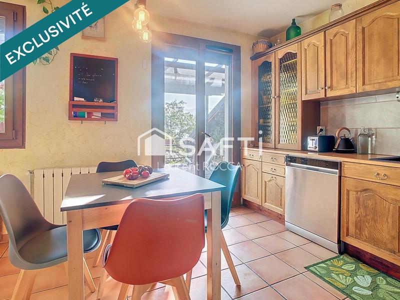 Maison - 135 m² - 6 pièces