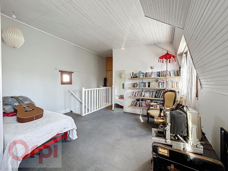 Pavillon - 90 m² - 5 pièces