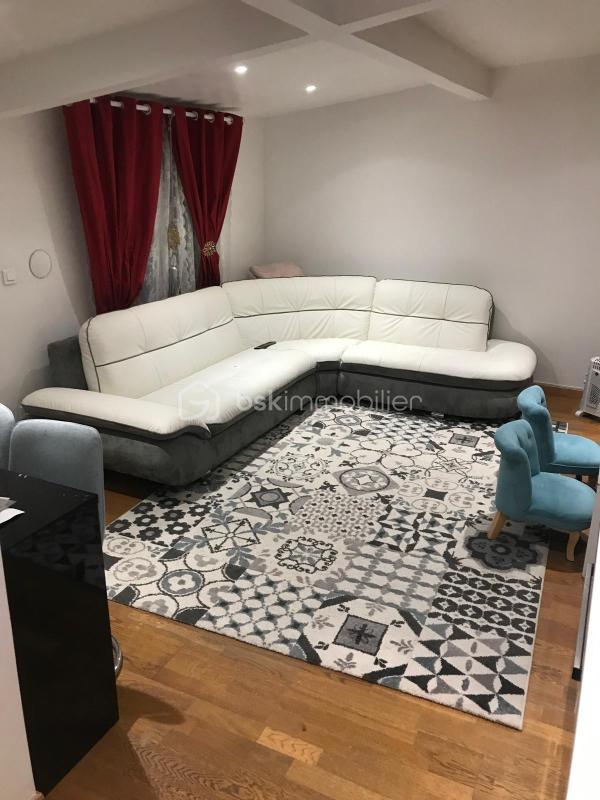 Pavillon - 124 m² - 7 pièces