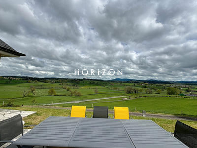 Maison - 218 m² - 6 pièces