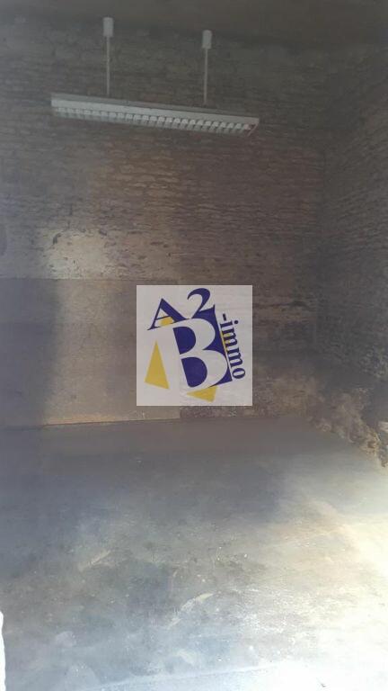 Services - 59 m² - 3 pièces