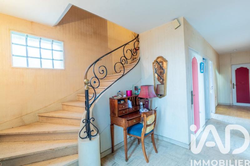 Maison - 162 m² - 6 pièces