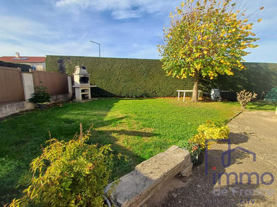 Maison traditionnelle - 132 m² - 6 pièces