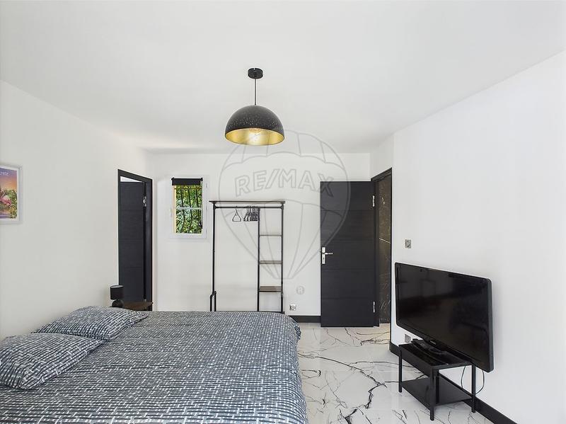 Maison - 172 m² - 5 pièces