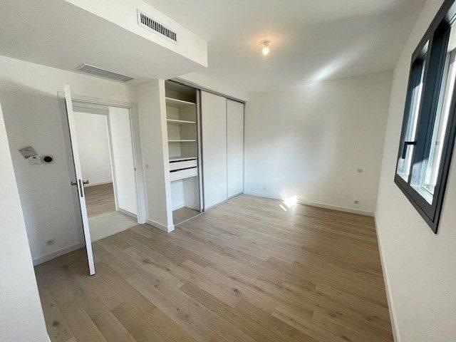 Appartement - 164 m² - 5 pièces