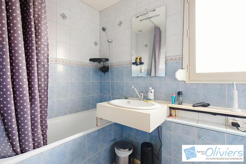 Maison - 147 m² - 6 pièces