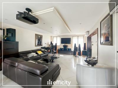 Pavillon - 223 m² - 12 pièces