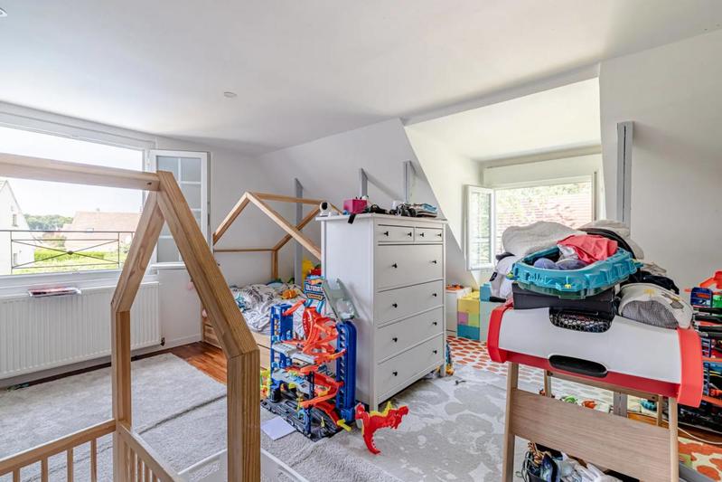 Maison - 170 m² - 6 pièces