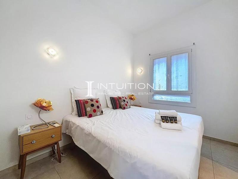 Appartement - 105 m² - 4 pièces