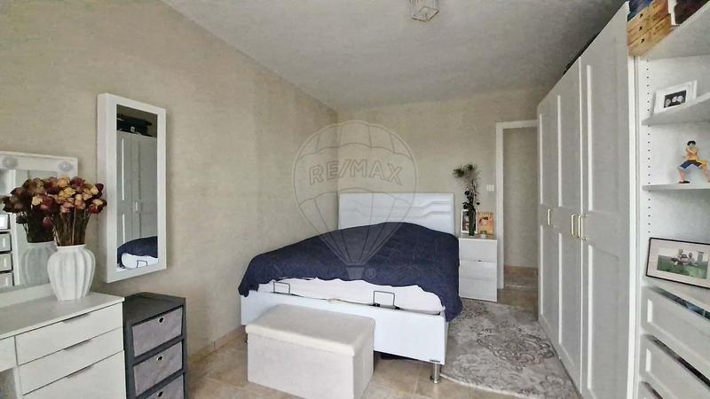 Villa - 220 m² - 8 pièces