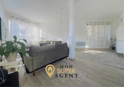 Maison de ville - 116 m² - 5 pièces