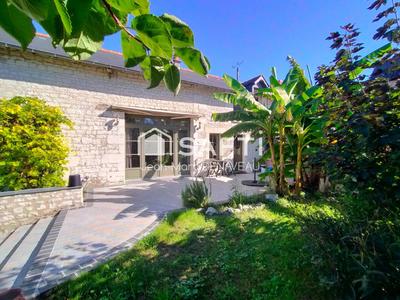 Maison - 188 m² - 8 pièces