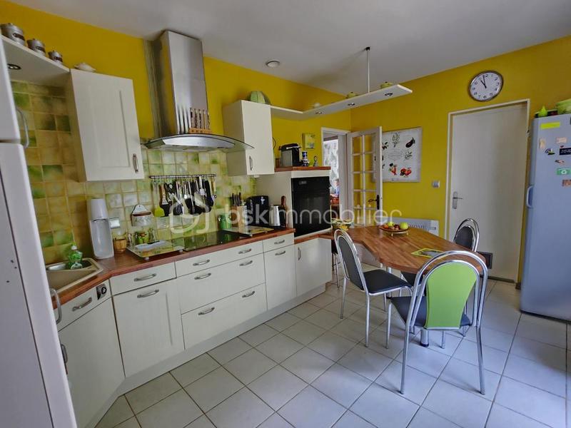 Pavillon - 163 m² - 5 pièces