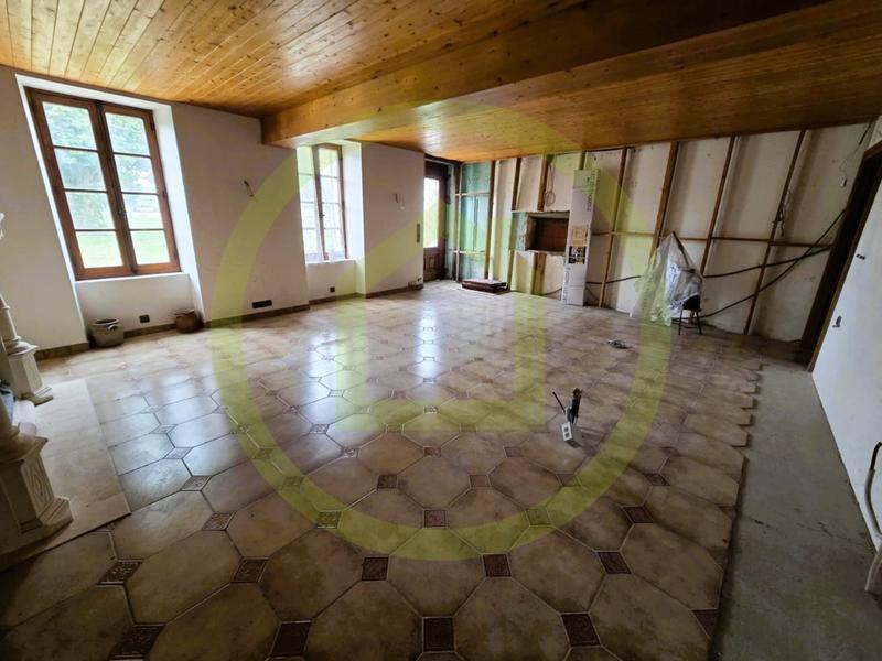 Maison - 290 m² - 11 pièces