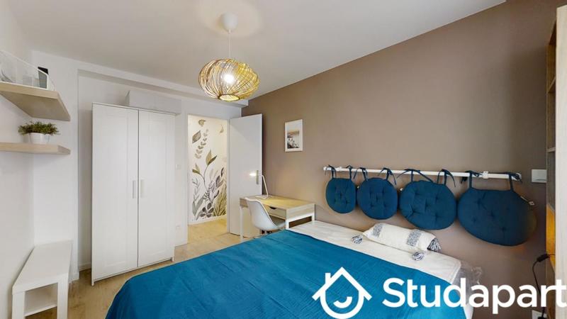 Chambre - 11 m² - 1 pièce