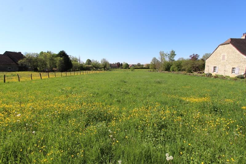 Terrain constructible - 1 174 m²