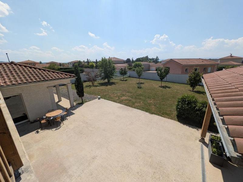 Maison - 200 m² - 6 pièces