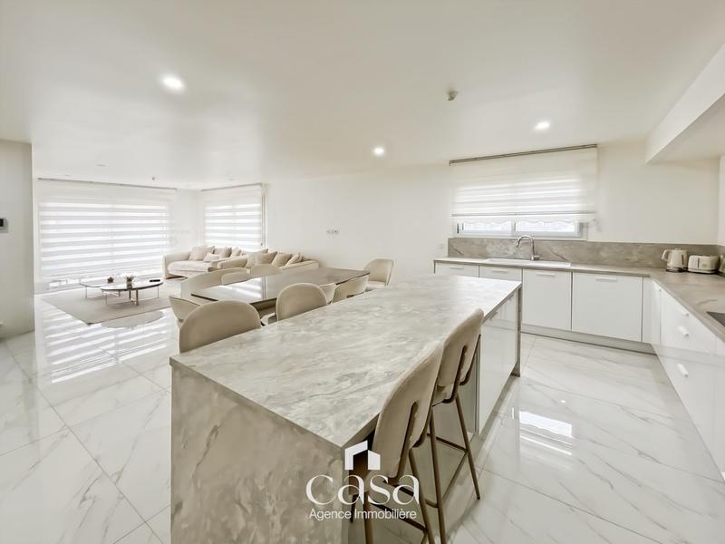 Maison contemporaine - 138 m² - 6 pièces