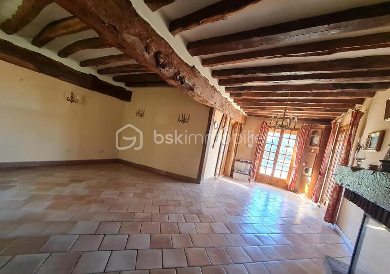 Maison traditionnelle - 135 m² - 6 pièces