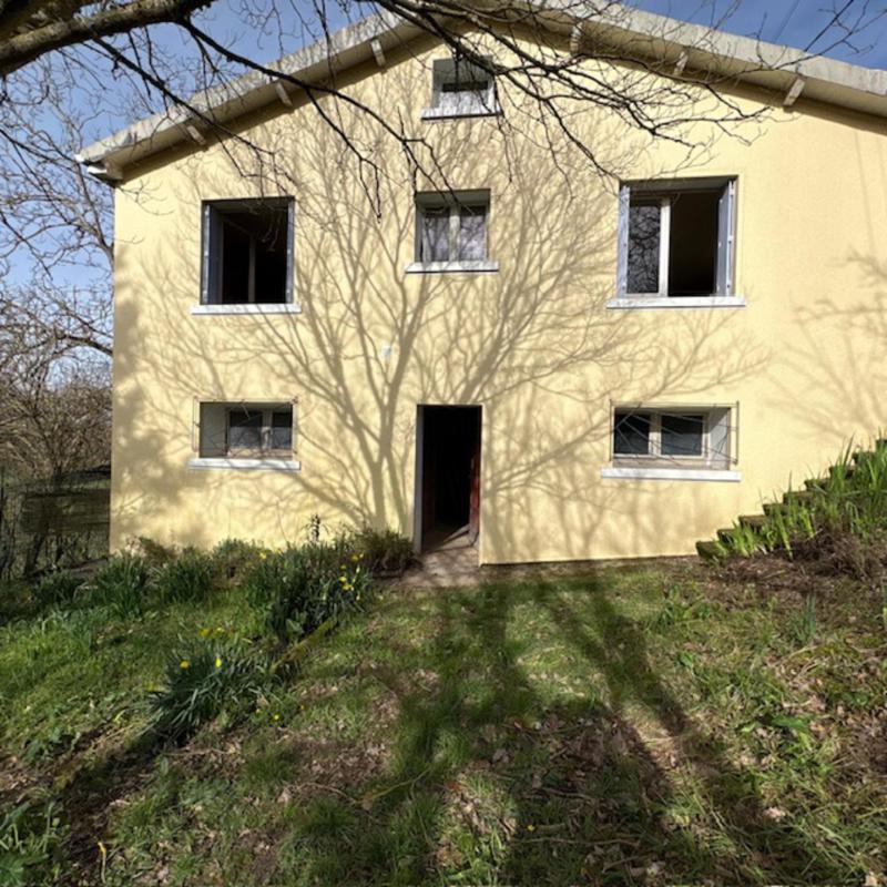 Maison - 90 m² - 4 pièces