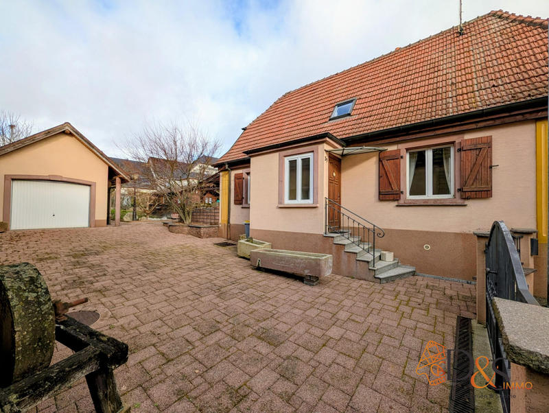 Maison - 90 m² - 4 pièces