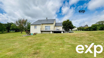 Maison traditionnelle - 127 m² - 6 pièces