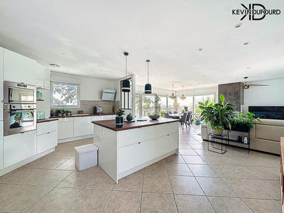 Villa - 110 m² - 5 pièces