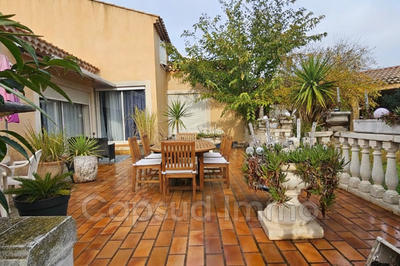 Maison - 180 m² - 6 pièces