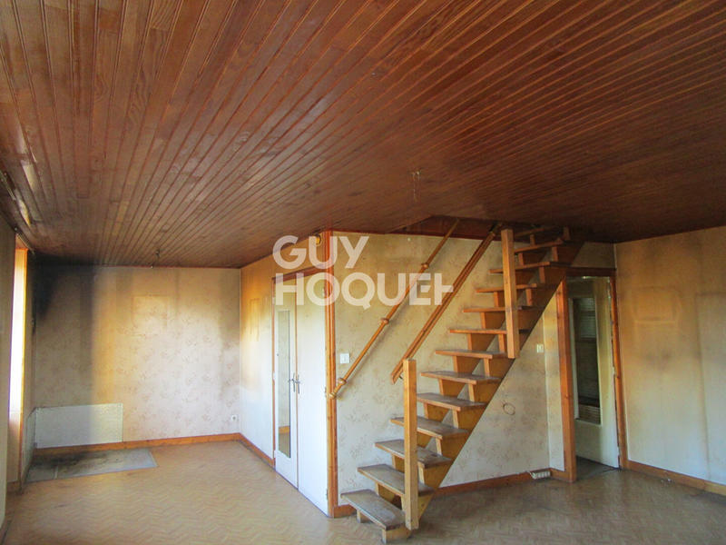 Maison - 90 m² - 5 pièces