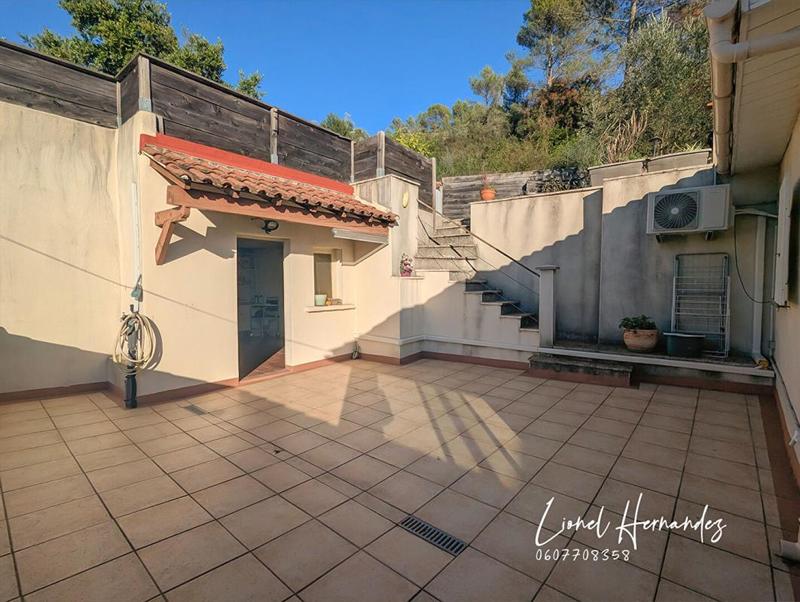 Maison - 136 m² - 6 pièces