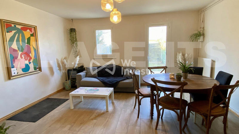 Maison - 102 m² - 5 pièces