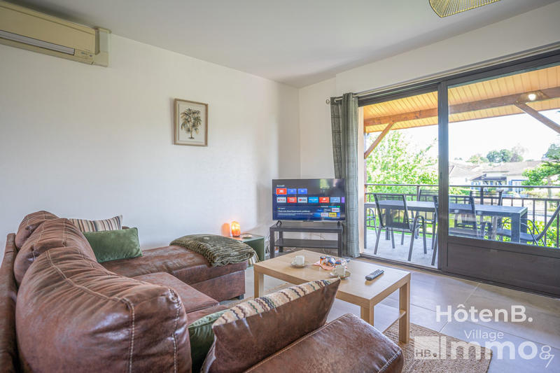 Appartement - 140 m² - 6 pièces