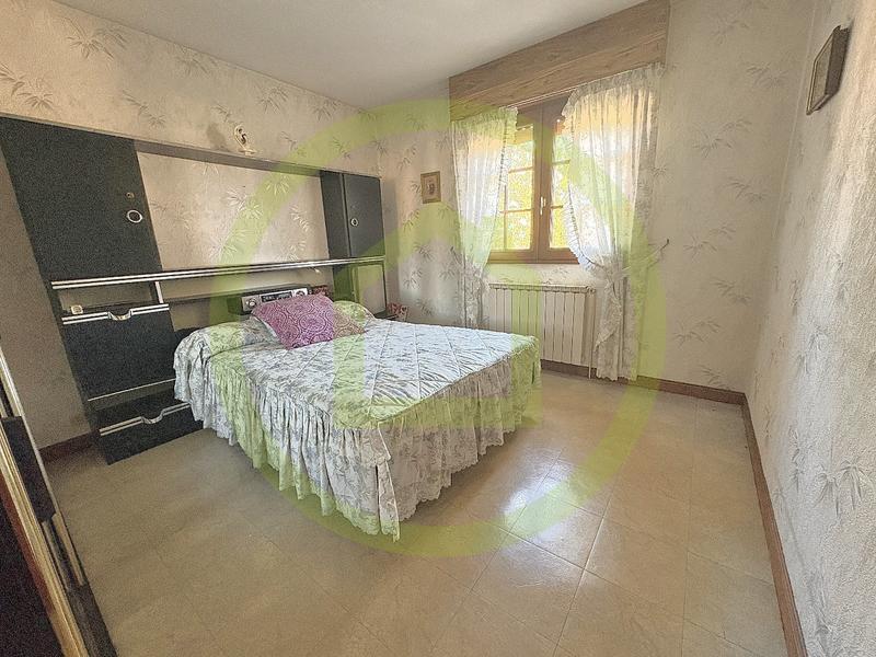 Maison - 162 m² - 8 pièces